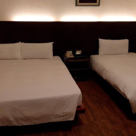 Melody Hotel Taitung Екстериор снимка