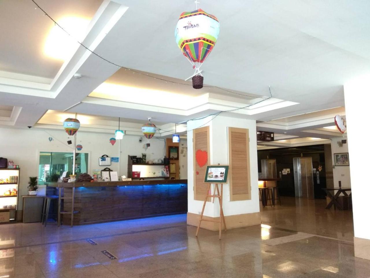 Melody Hotel Taitung Екстериор снимка